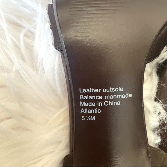 Alfani brown satin strappy heels w/ rhinestones Women’s Size 5.5 - Picture 9 of 12